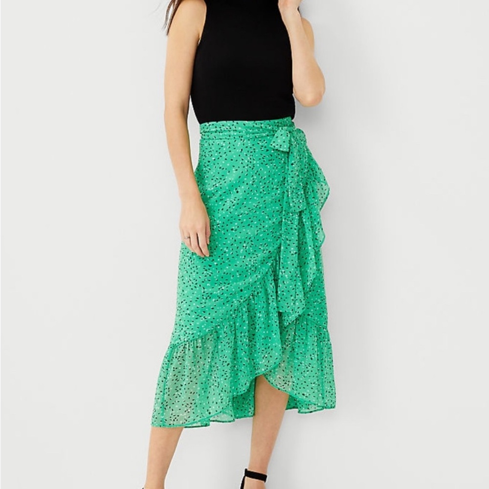 Ann Taylor Green Ruffle Midi Skirt Sz 6